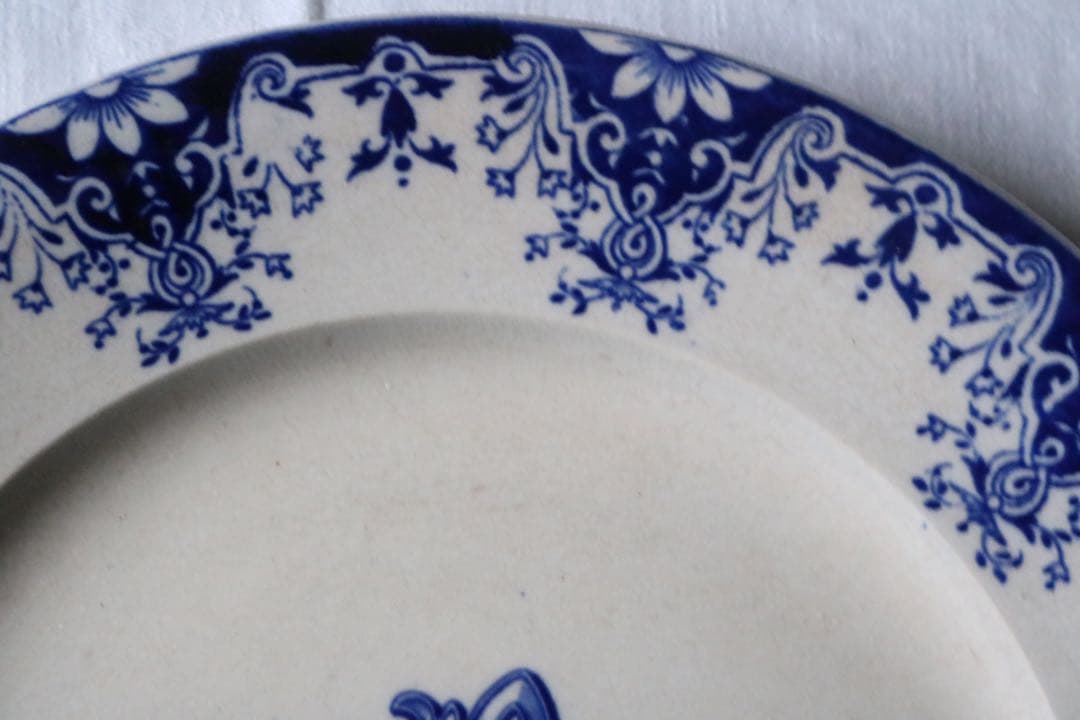 フランス　アンティーク　モノグラム　プレート　藍色　Bordeaux ルーアン