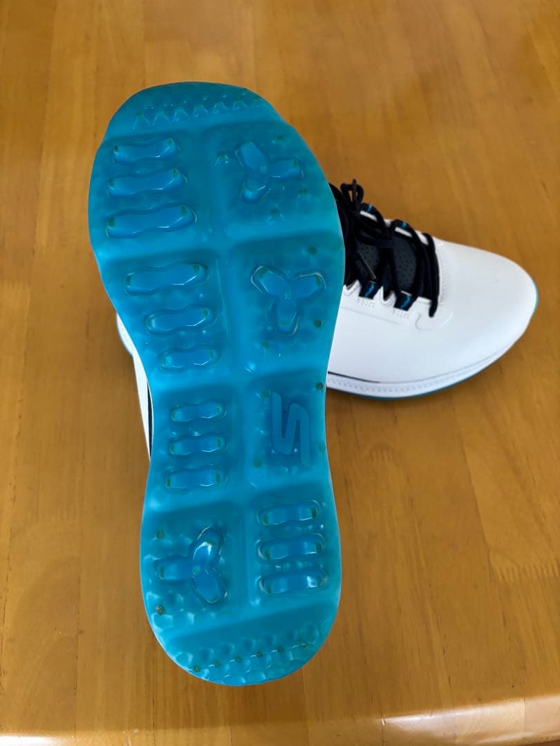 2025年　スケッチャーズ　スリップインゴルフシューズ ホワイト/ネイビー