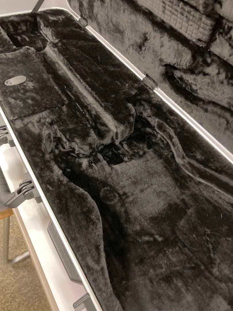 CHARVEL ( シャーベル ) 純正ハードケース付き