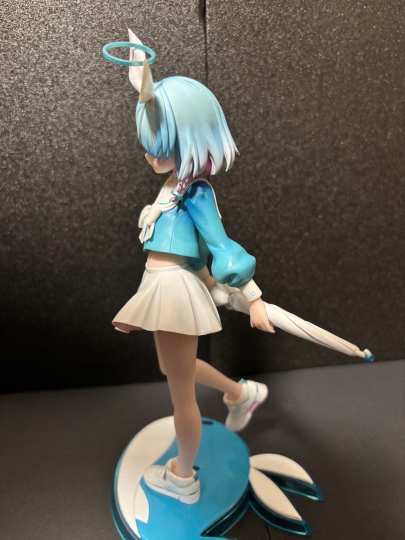 ブルーアーカイブ アロナ（GOLDENHEAD）あみあみ限定版