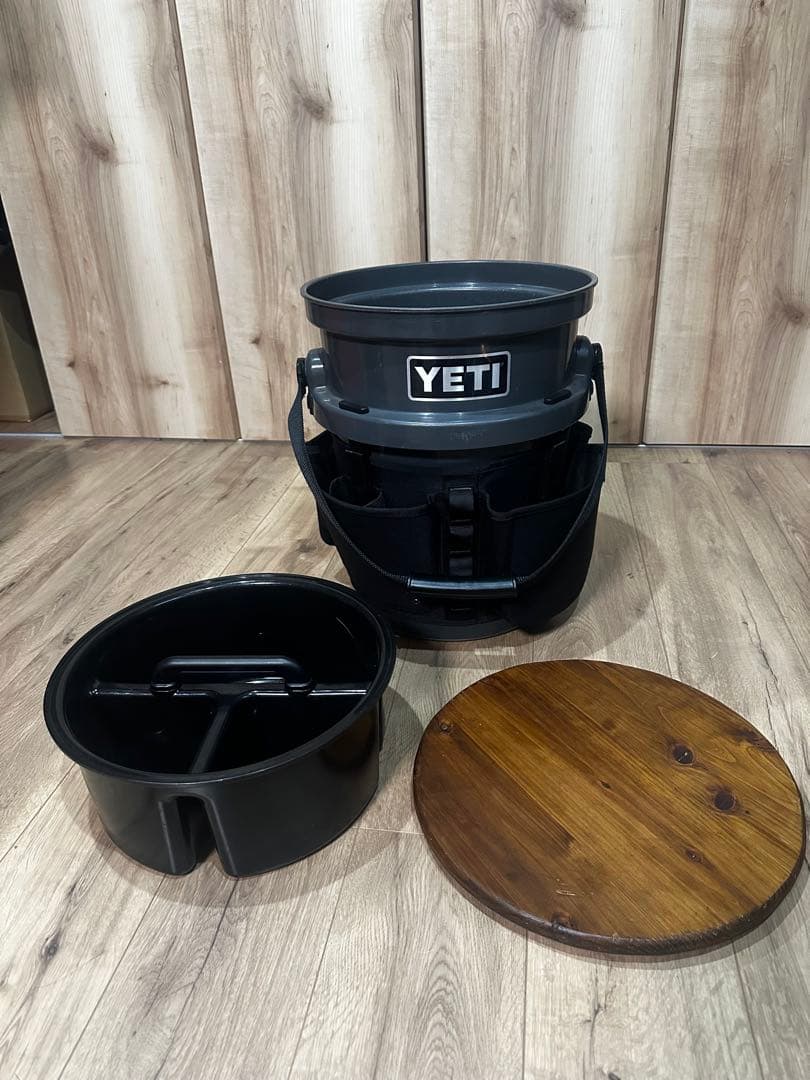 YETI ロードアウトバケツ(チャコール)フタベルト 小物入れ フルセット