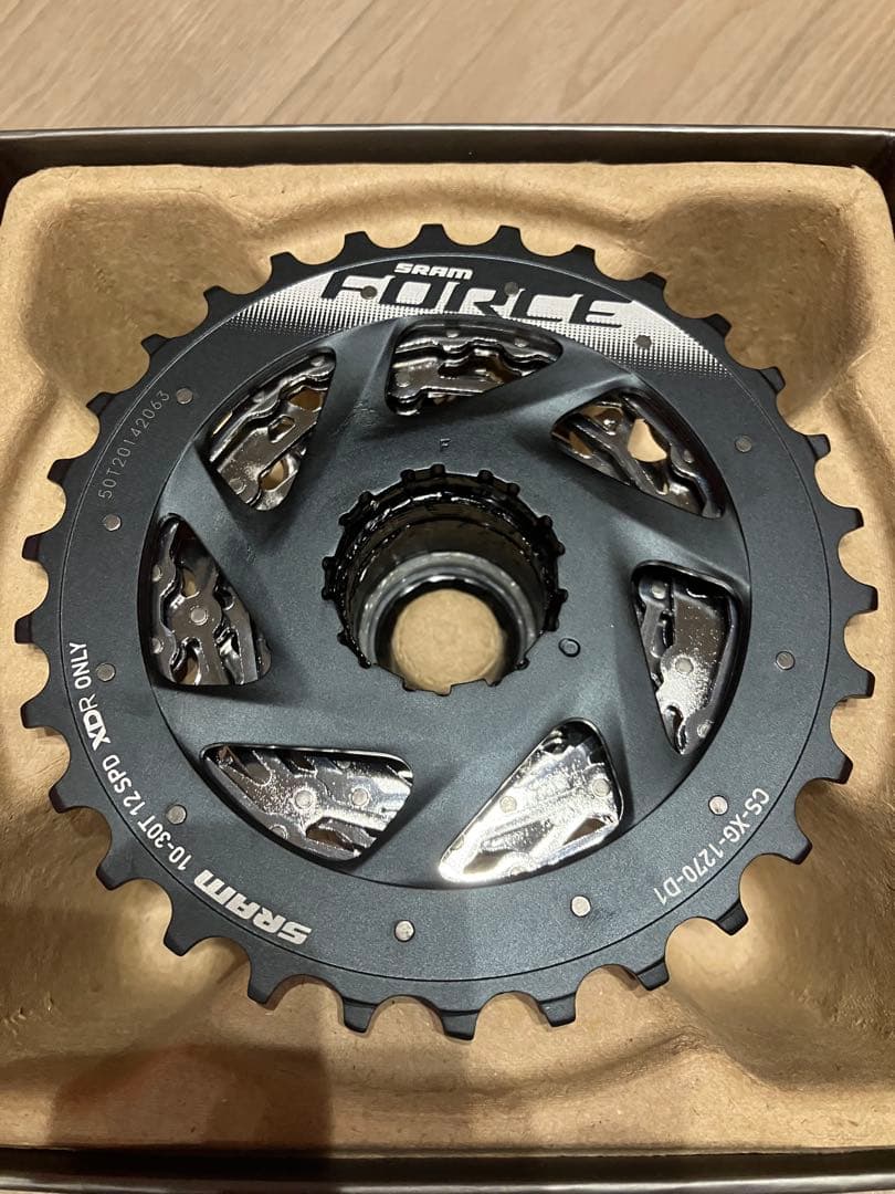 SRAM Force XG-1270 10-30t 12速スプロケット