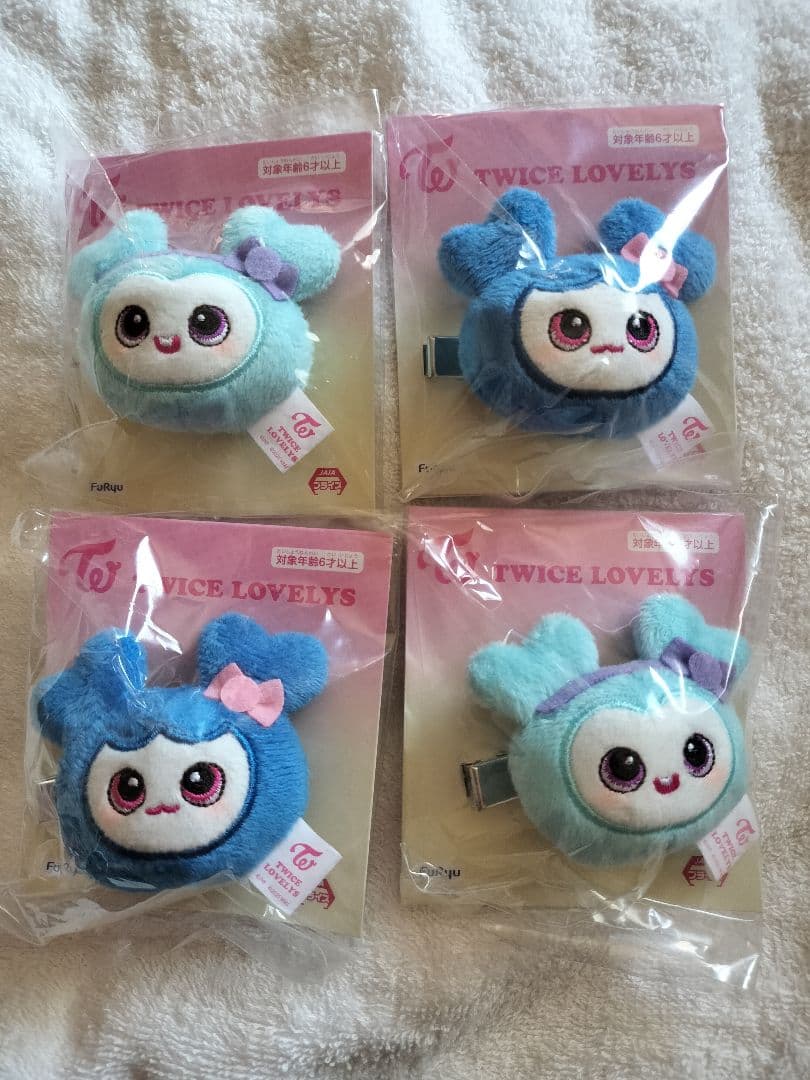 ぬいぐるみヘアピン TWICE LOVELYS 4個セット