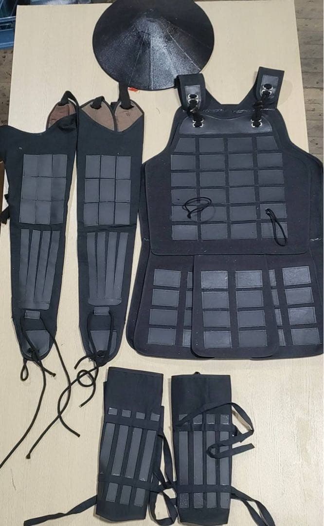 等身大　畳み甲冑