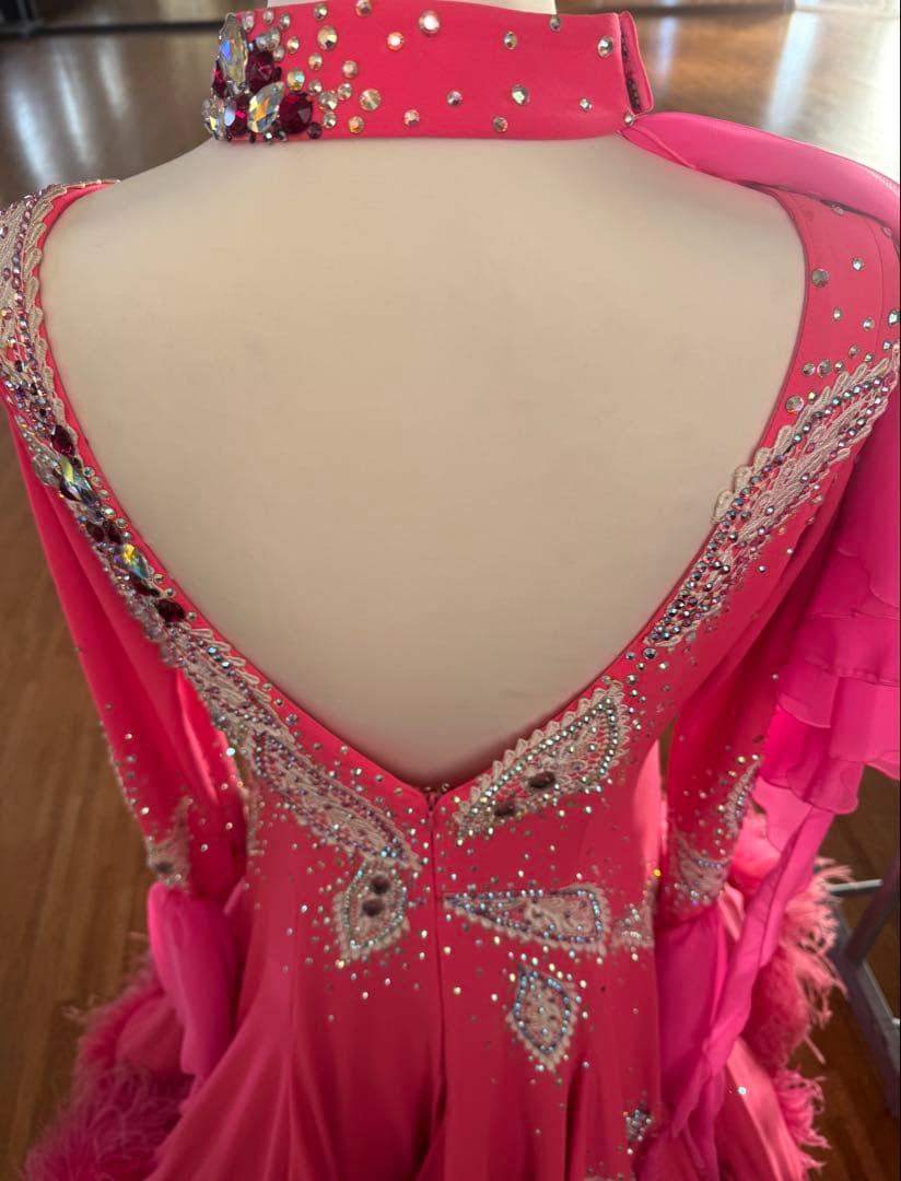 チャコット社交ダンスドレス ピンク フリルチョーカーとフロート付き 3 L日本製