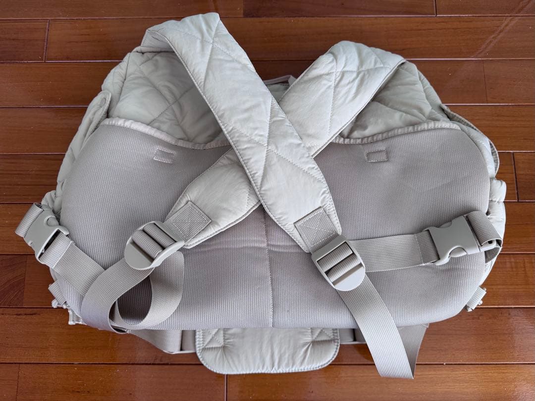 moncheri キルティングメッシュ付きフロントバッグ（犬用）