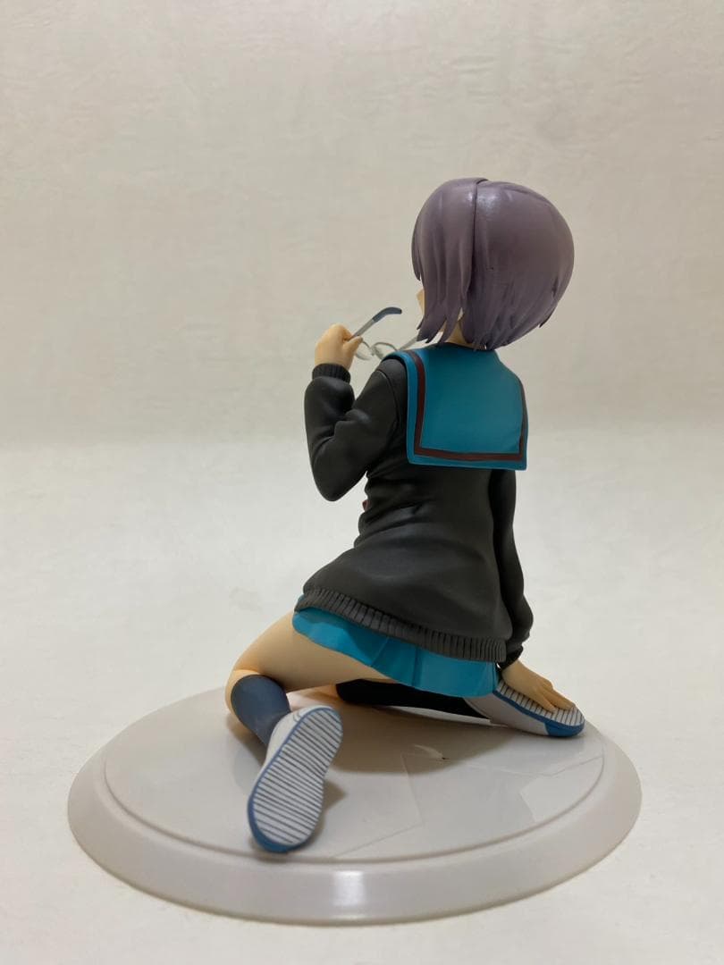 長門有希 制服Ver. 1/8スケールフィギュア