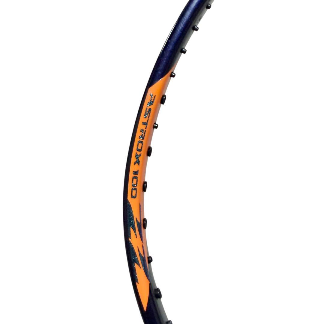 【美品】YONEX アストロクス100ZZ 3UG5 11-21
