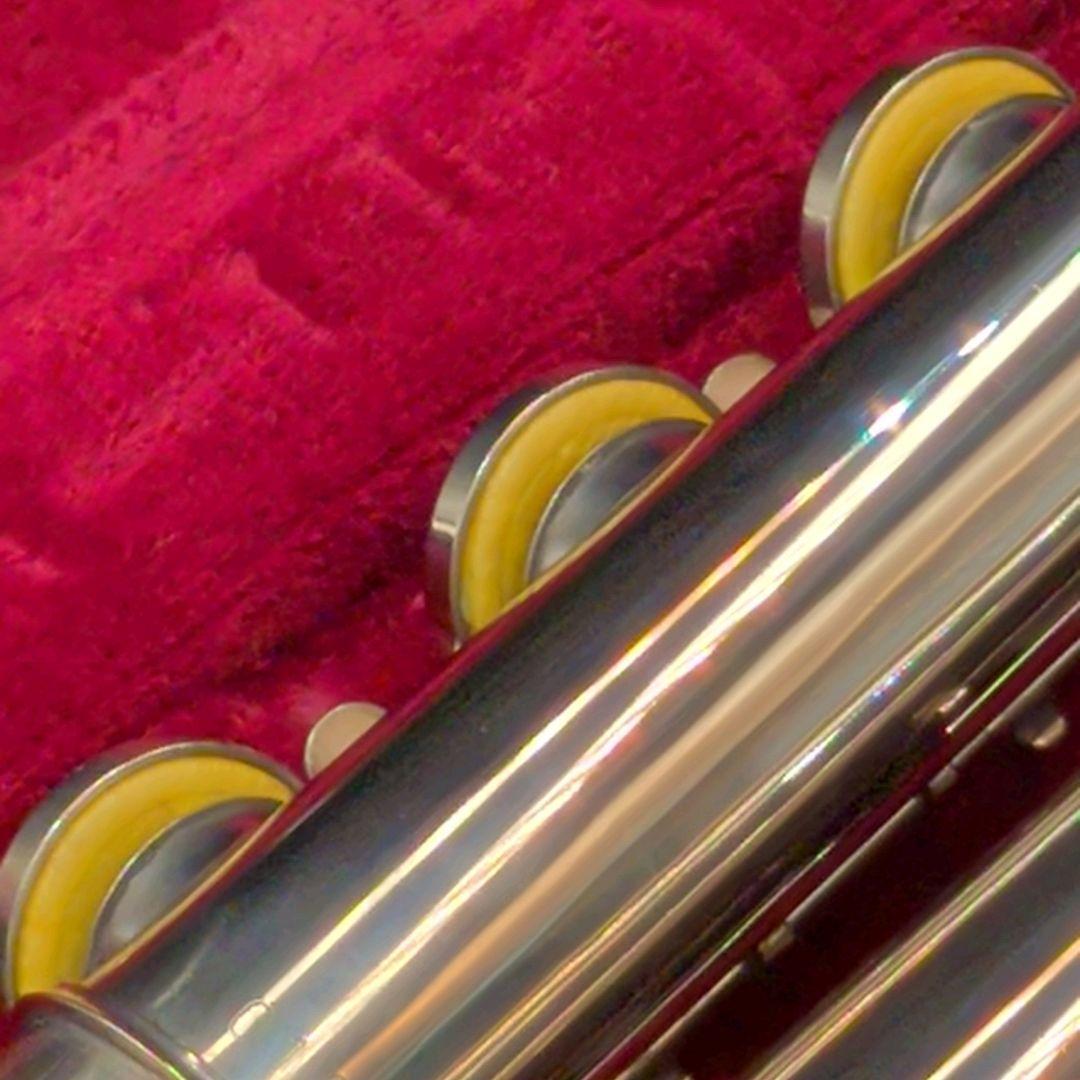 フルート　調整済美品　ヤマハ　YFL211（Eメカ仕様）