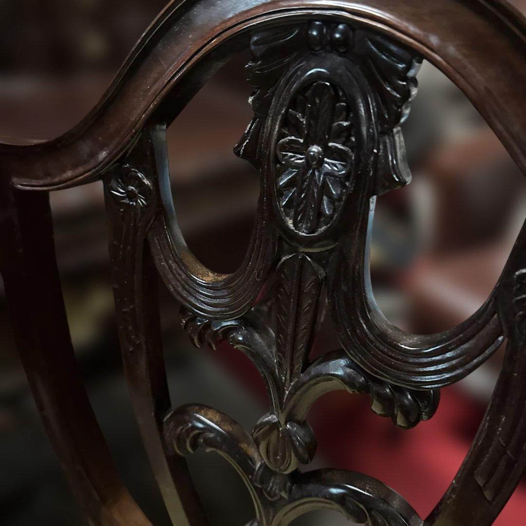 クラシック木製　西洋アンティーク　チェア