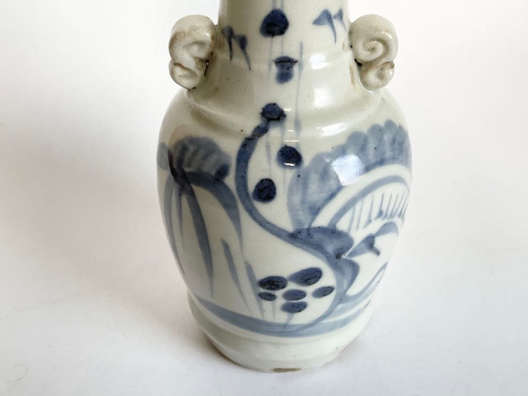 骨董　アンティーク　古伊万里　染付　双耳花入　仏花器　縁キズ　初期伊万里