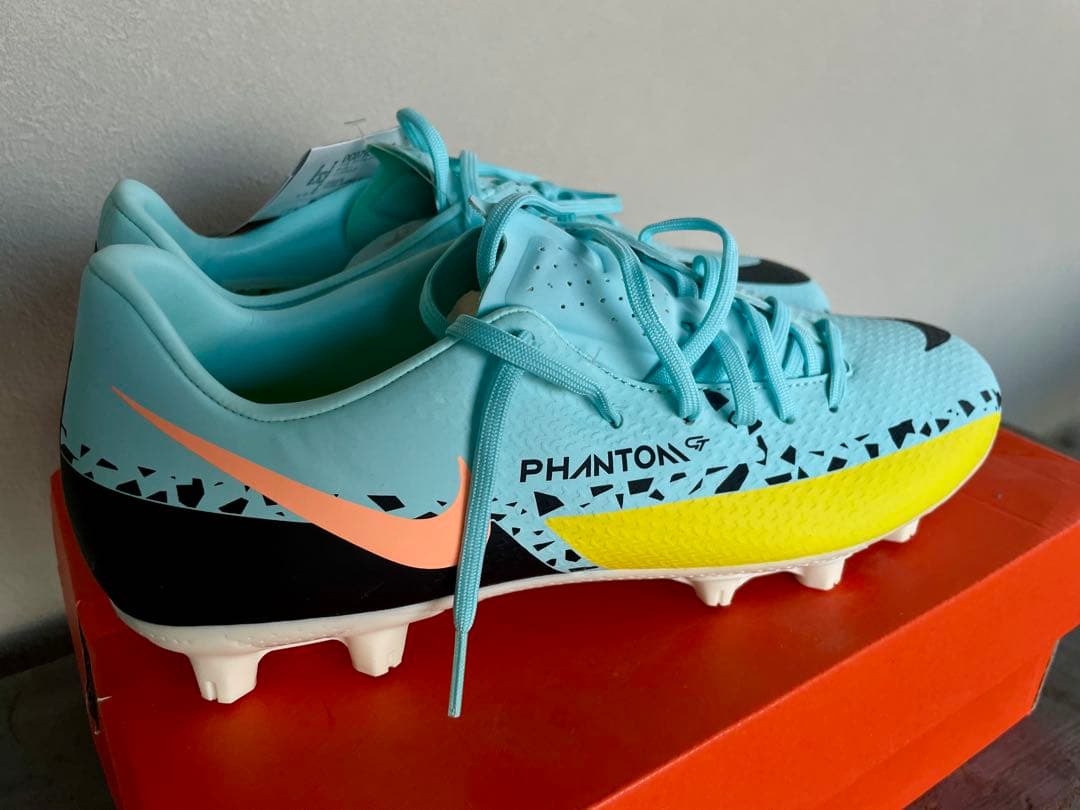 『新品！』ナイキファントムGT2サッカーシューズ アクアブルー26㎝