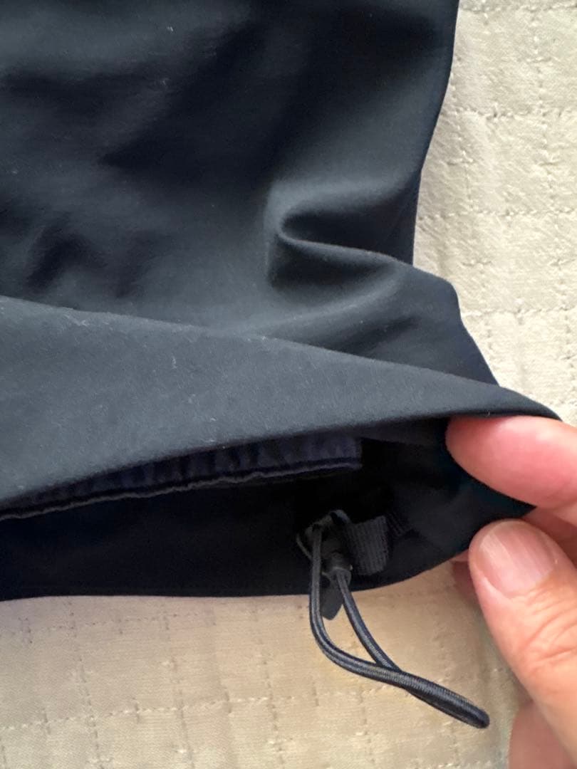 ブラックダイアモンド　メンズ リーコンストレッチスキーシェル　Mサイズ