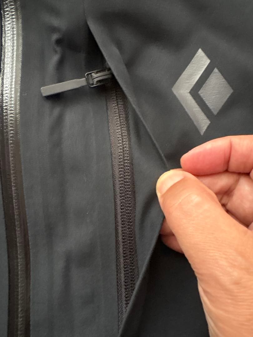 ブラックダイアモンド　メンズ リーコンストレッチスキーシェル　Mサイズ