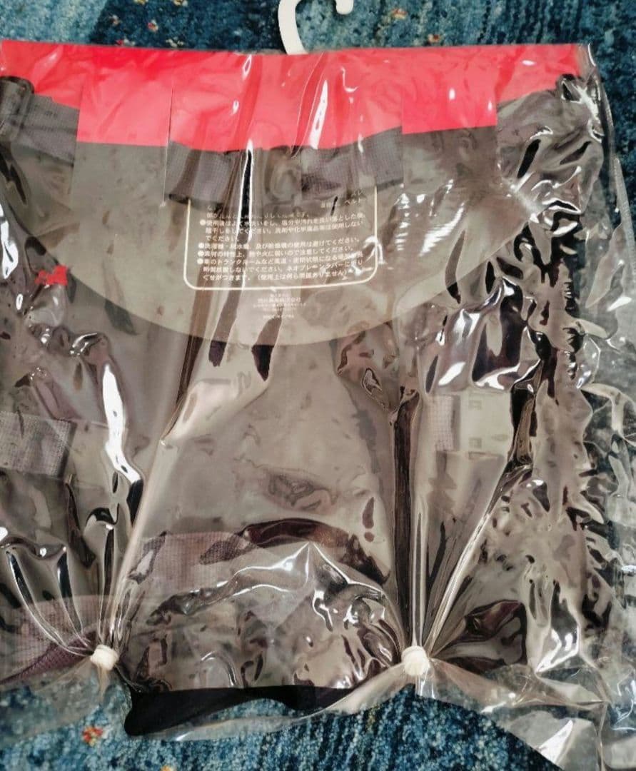 ダイワグレードバンフフローティング　ジャケットベスト大人用Lサイズ　ヒップガード