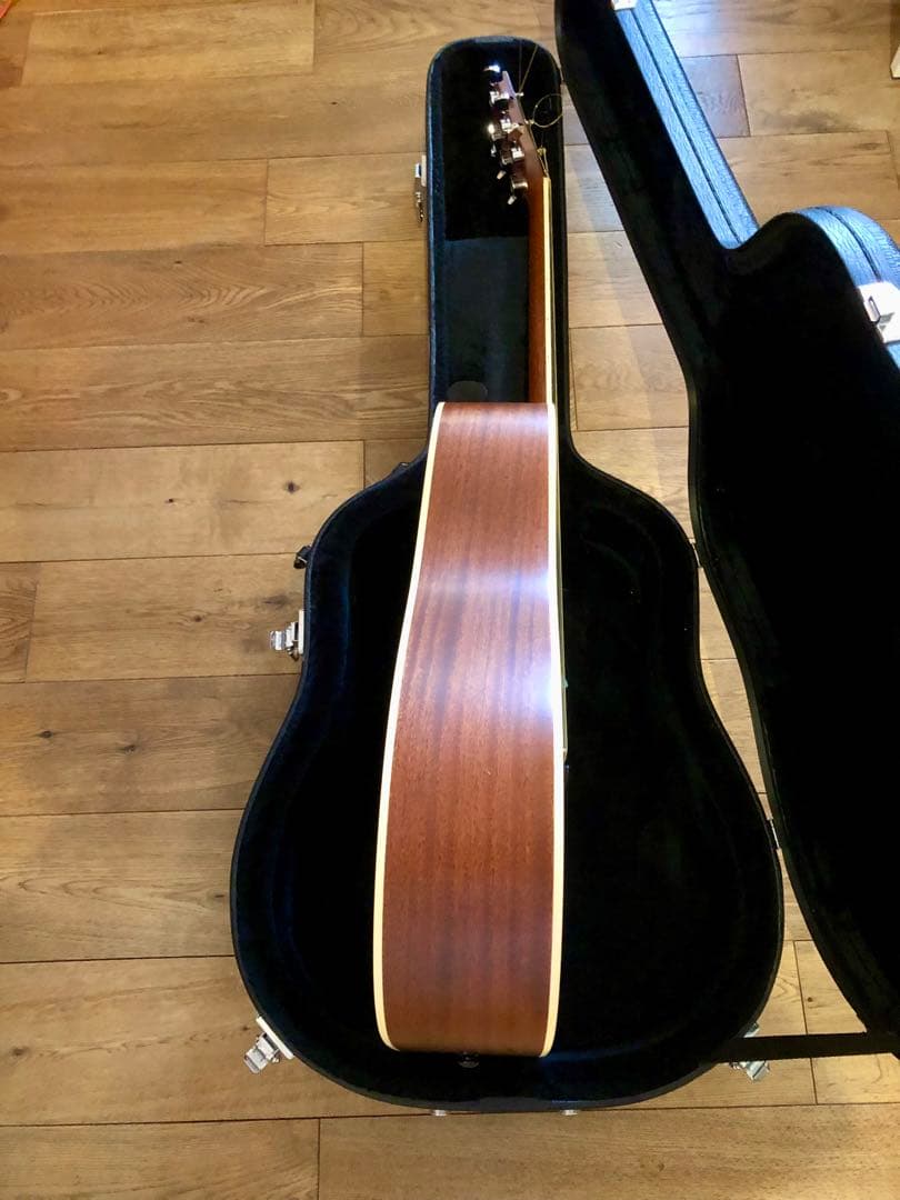 Taylor DN3 アコースティックギター　美品、状態とても良し