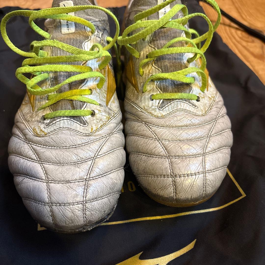 。*様 国内500足限定】ミズノ モレリアネオ3β SR4