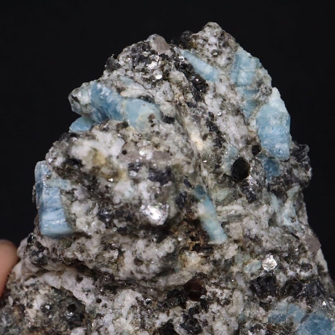 自主採掘！アクアマリン カリフォルニア産 263g AQ322 鉱物　原石天然石