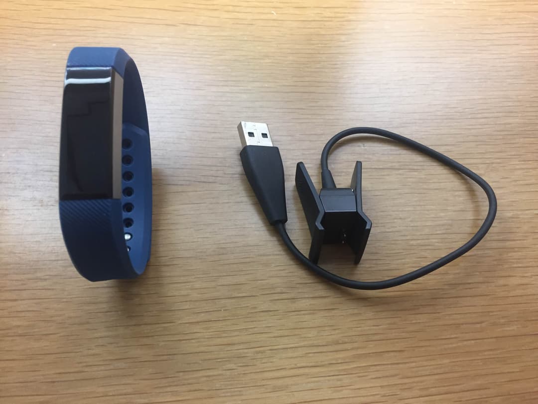 ウォーキング・ランニングウェア Fitbit alta