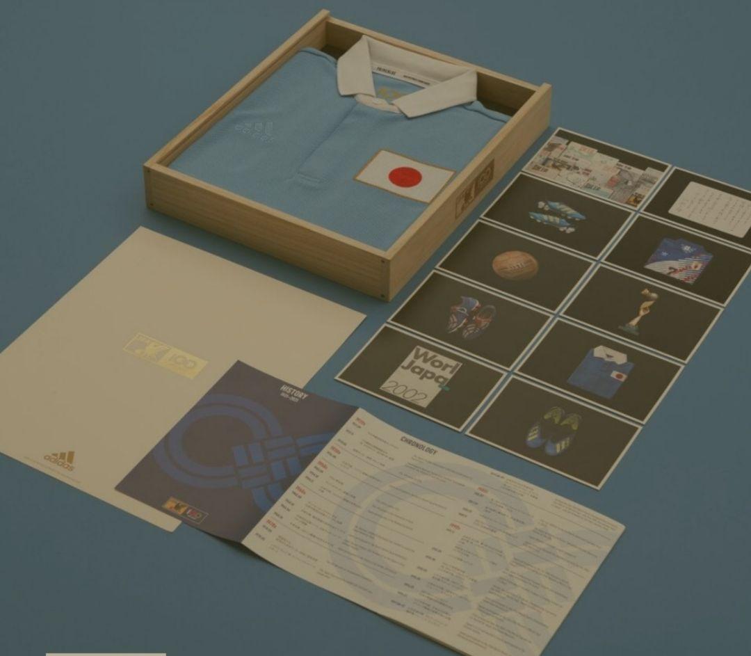 Lサイズサッカー日本代表100周年アニバーサリーユニフォーム限定パッケージ