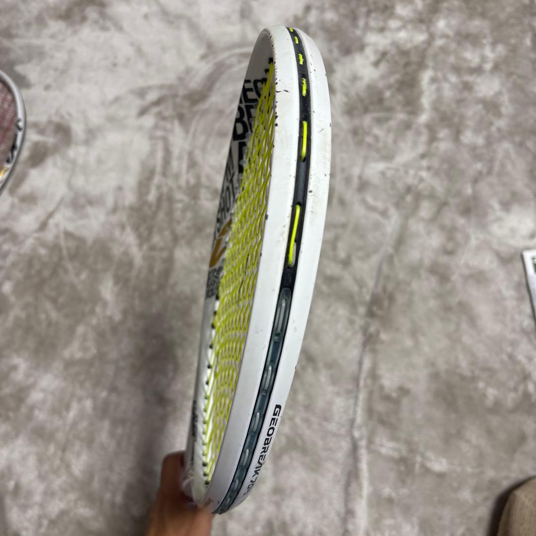 美品 ヨネックス ジオブレイク70vsバーサス