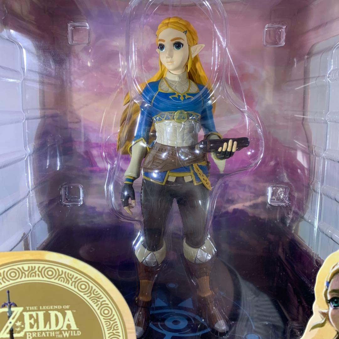 未開封 ゼルダの伝説　ブレスオブザワイルド／ゼルダ10インチPVCスタチュー