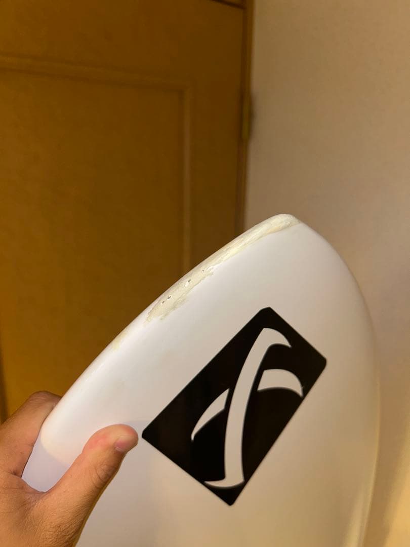 ティッチ Placebo メイヘム　5.6 サーフボード