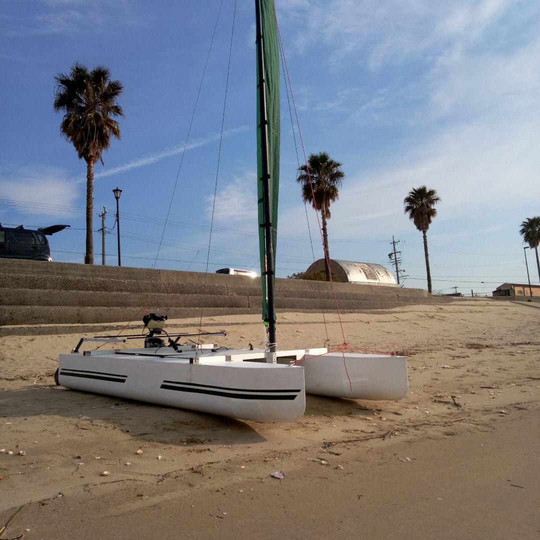 ヨット　1馬力エンジン付き　2人乗り　免許不要　ハンドメイド