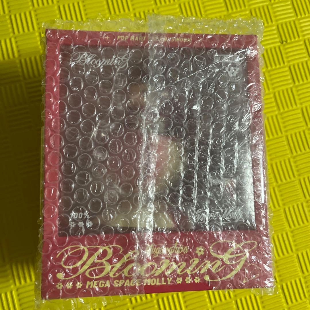 POP MART メガスペースモーリーブルーミングシリーズ 100% ムグンファ