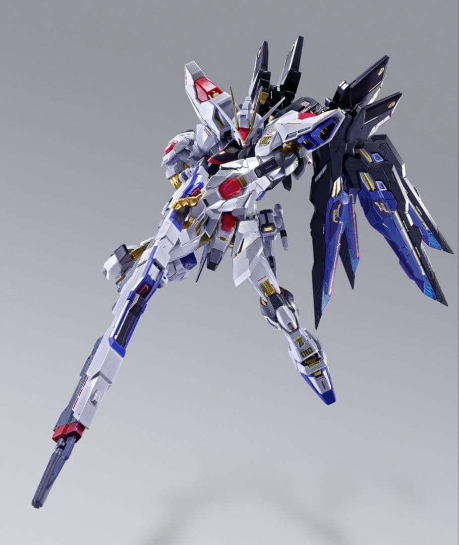 ストライクフリーダムガンダム 光の翼セットL BUILDメタルビルド