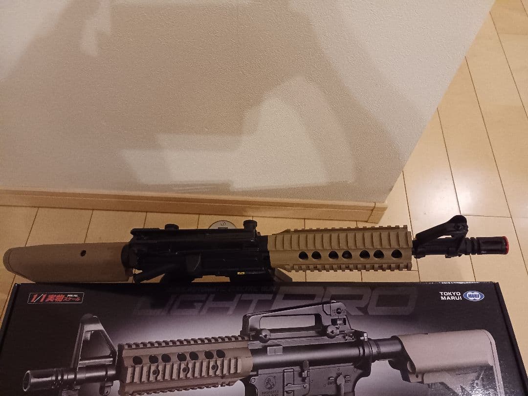 値下げ　M4CQB タンカラー 電動ガン