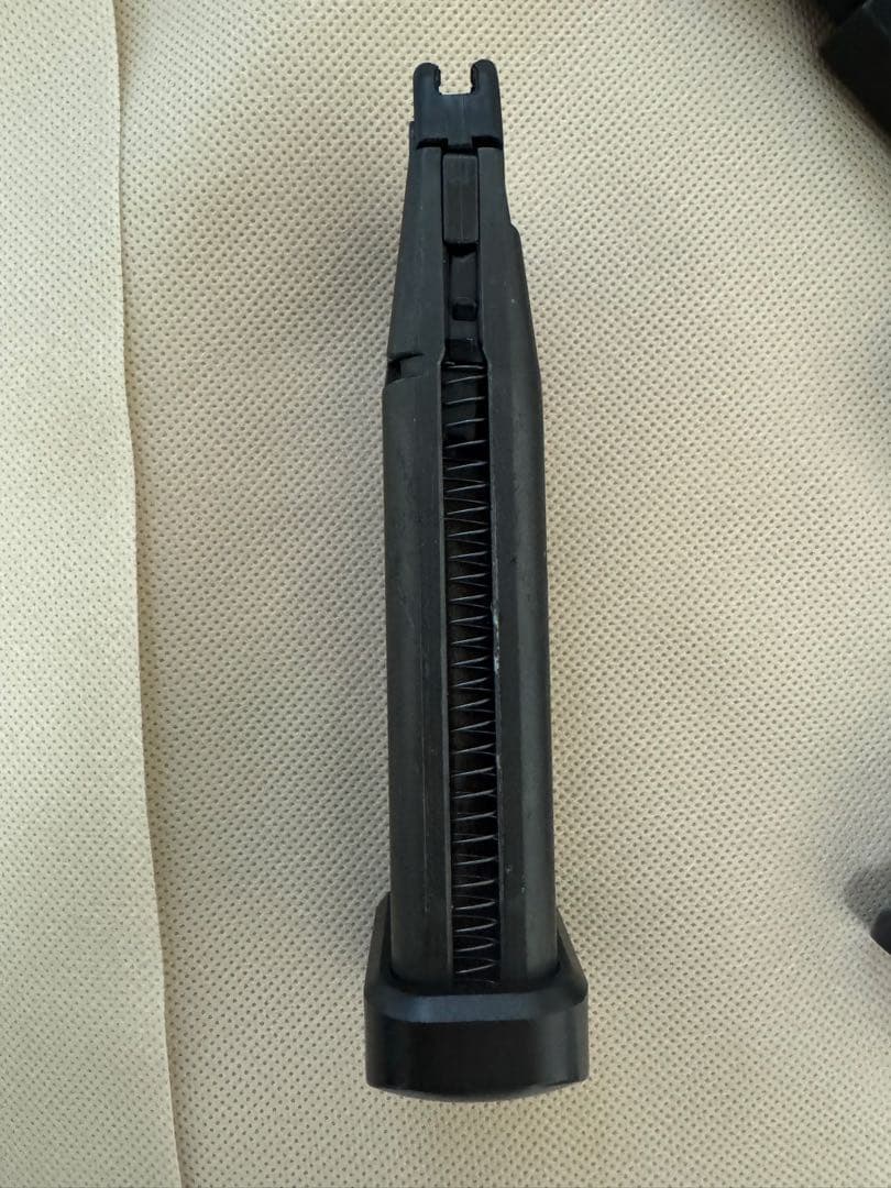 ハイキャパ 5.1r ブラックモデル 14才以上推奨　ガスガン