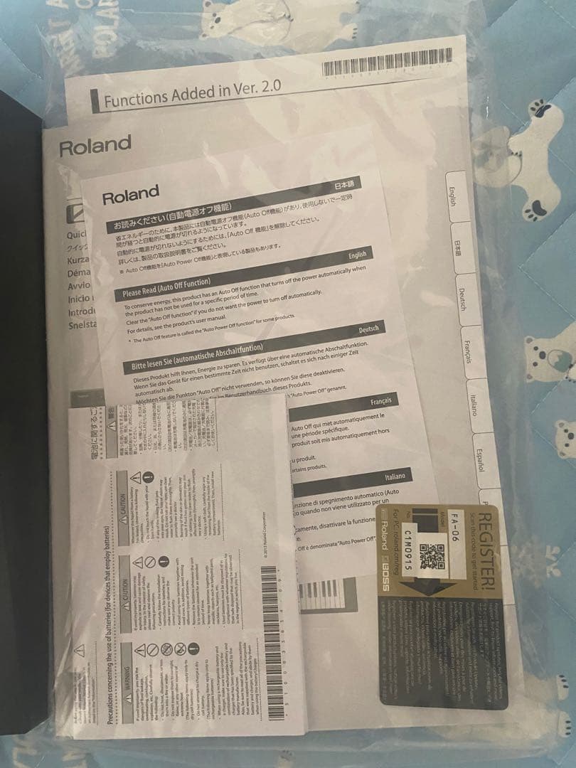 Roland FA-06 シンセサイザー　61鍵