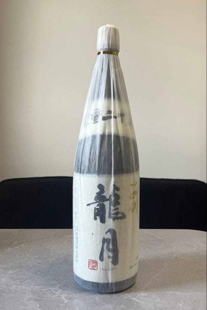 十四代 龍月 1800ml