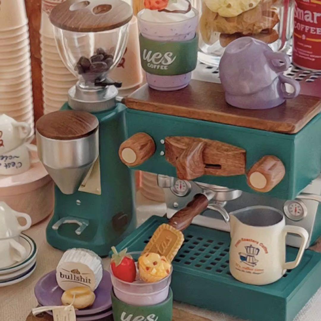 ミニチュア　コーヒーマシン　エスプレッソマシン　グリーン　ドールハウス