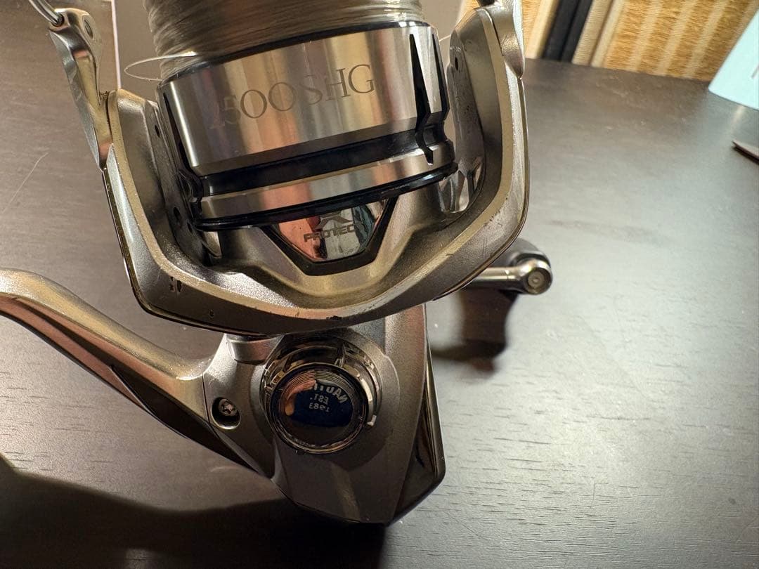 リール SHIMANO 19STRADIC 2500SHG