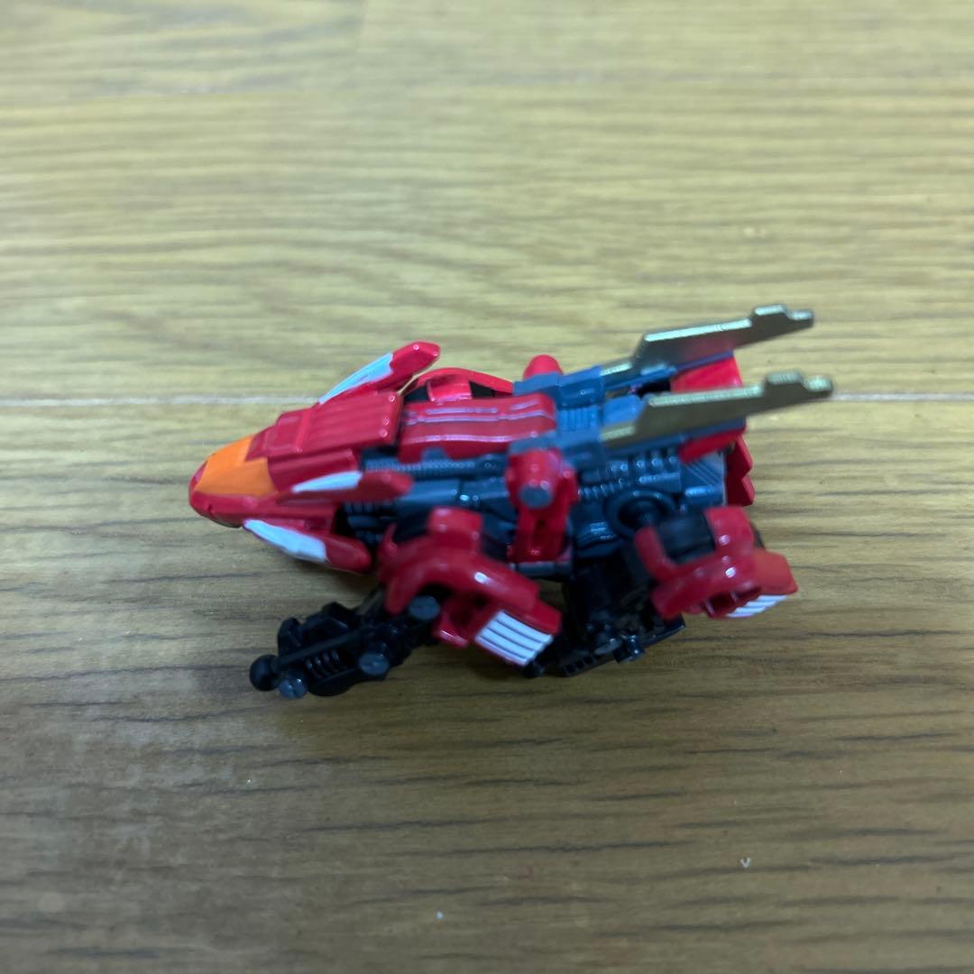 トミカブロス ゾイド ブレードライガー B-01 赤色