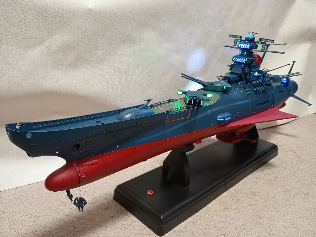 アシェット宇宙戦艦ヤマト2202完成品アクリルケース付き