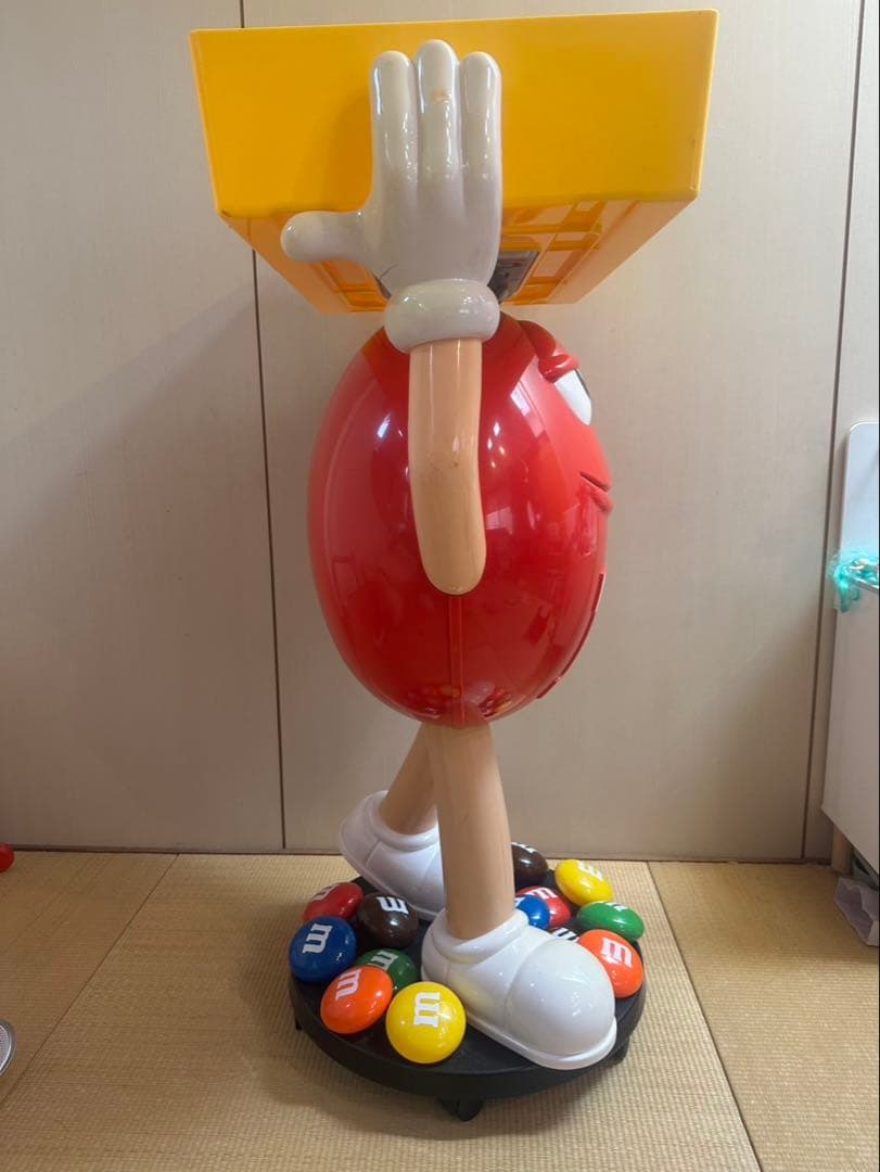 m&m's ディスプレイ 非売品　レッド