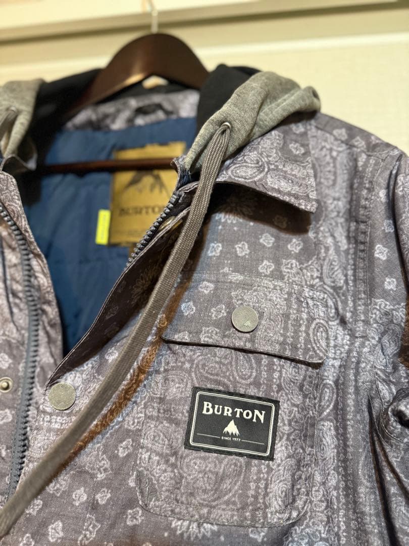 BURTON スノーボードウェア ペイズリー柄　Sサイズ