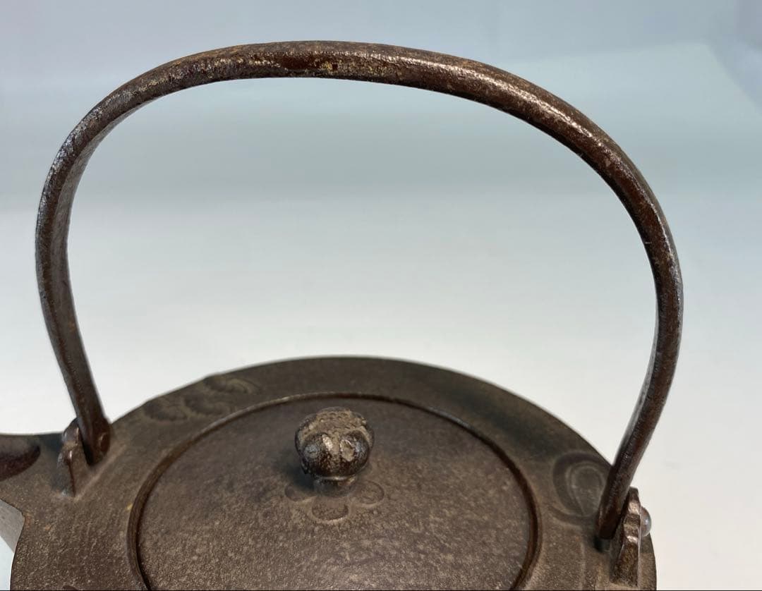 【茶道具】高橋敬典造　松地紋銚子（共箱）