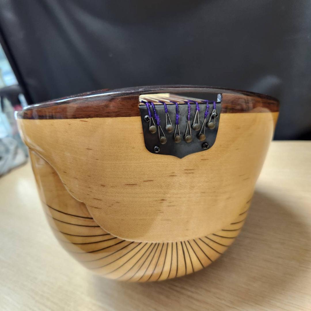 ★鈴木バイオリン　マンドリン　M-30　ハードケース付　SUZUKI　スズキ