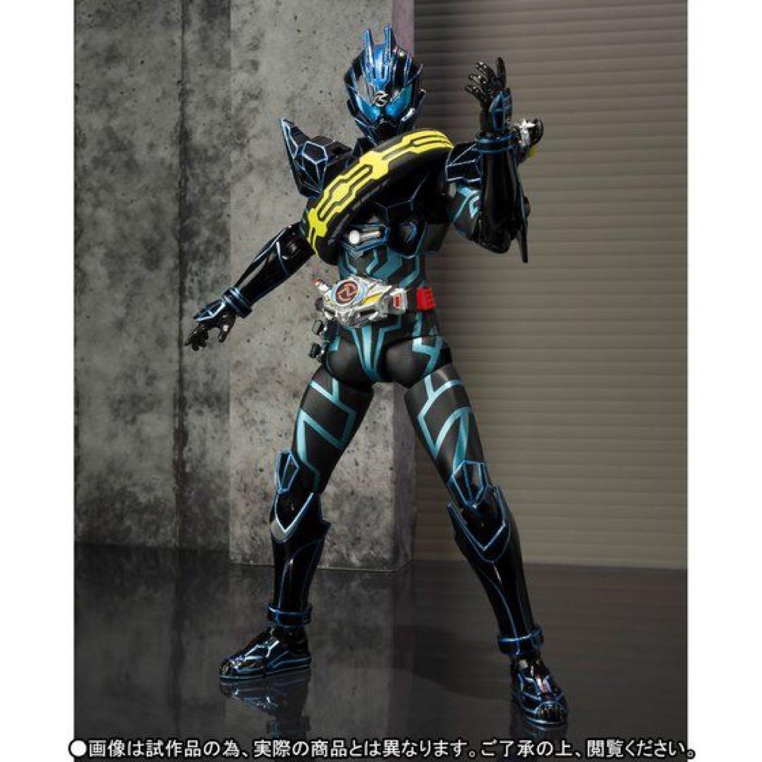 S.H Figuarts ダークドライブタイプネクスト　仮面ライダードライブ