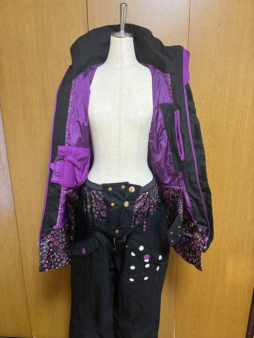 女性用スノーボードウェアとDeath Labelボード　セット