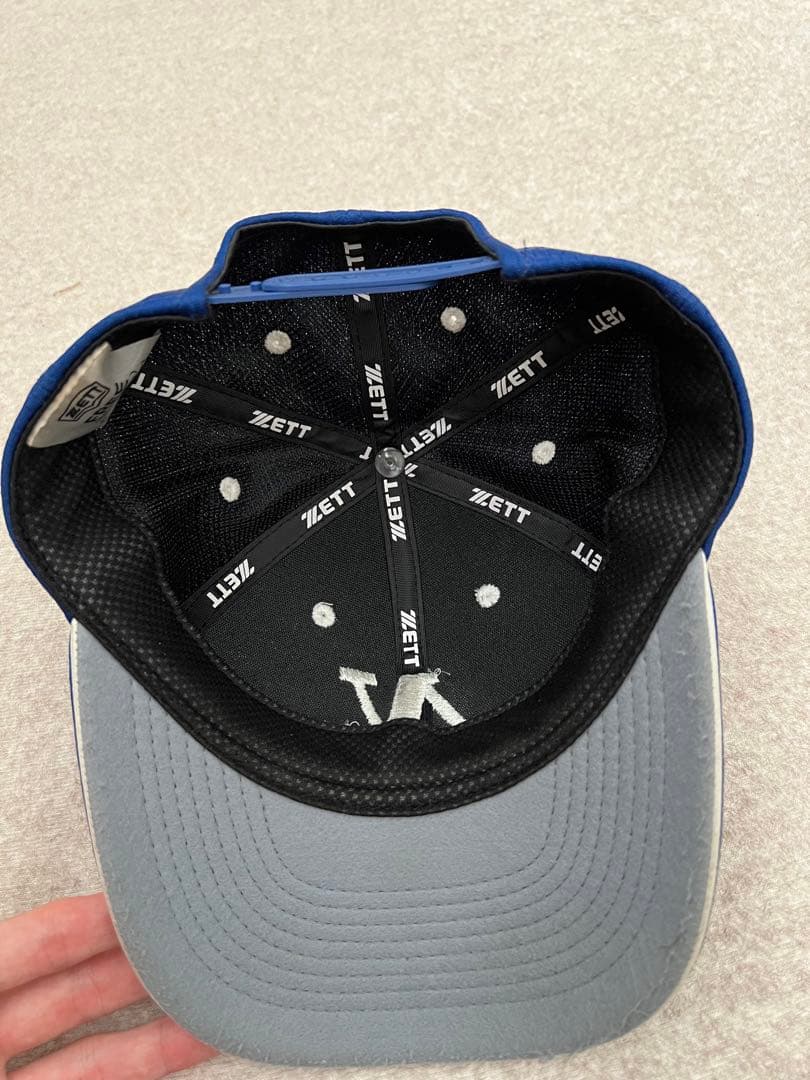 日本体育大学　キャップ