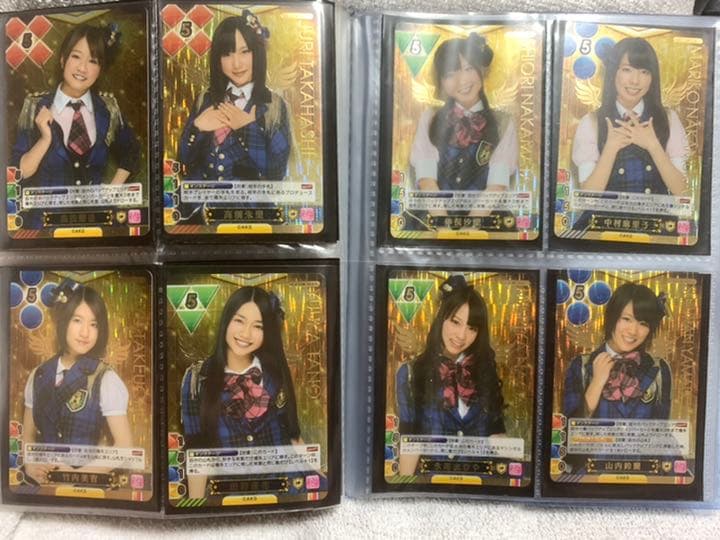 全203種コンプリート 元祖 公式 AKB48ワールド（リアル版）トレカ　ゲーム