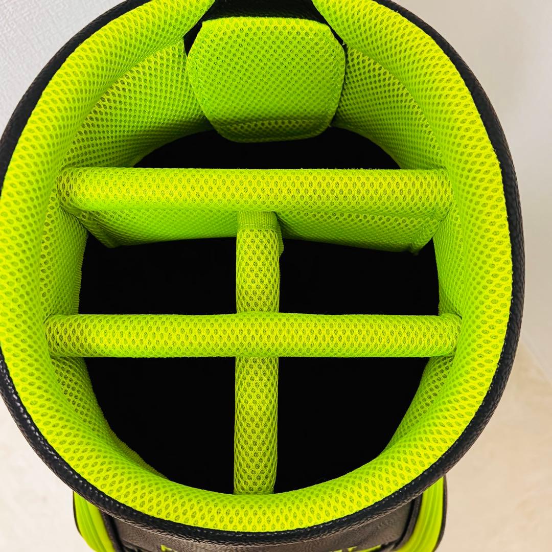 サイコバニー 2025 フラッグシップ キャディバッグ　男女兼用