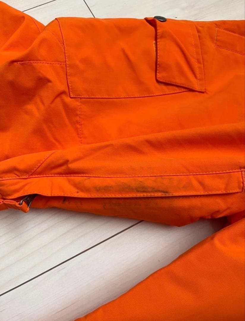 Burtonスノーボードウエア上下