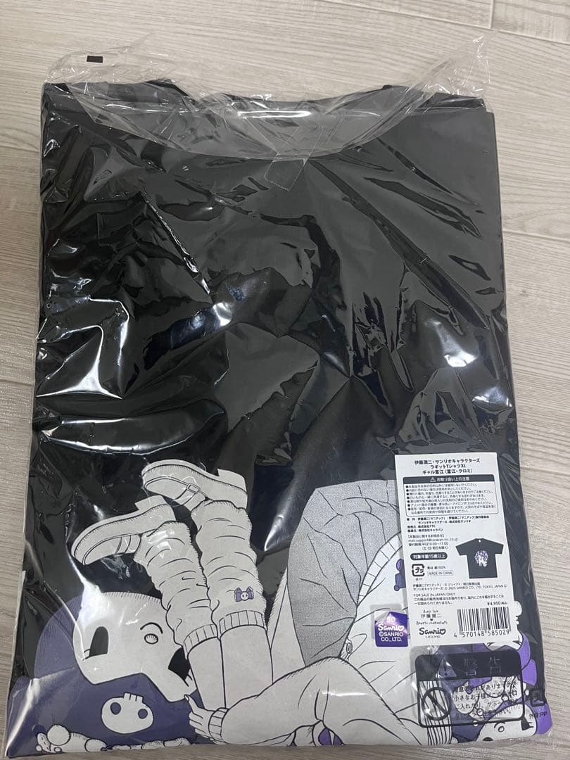 伊藤潤二×サンリオキャラクターズ　ギャル富江シリーズ　Tシャツ　XL 新品未使用