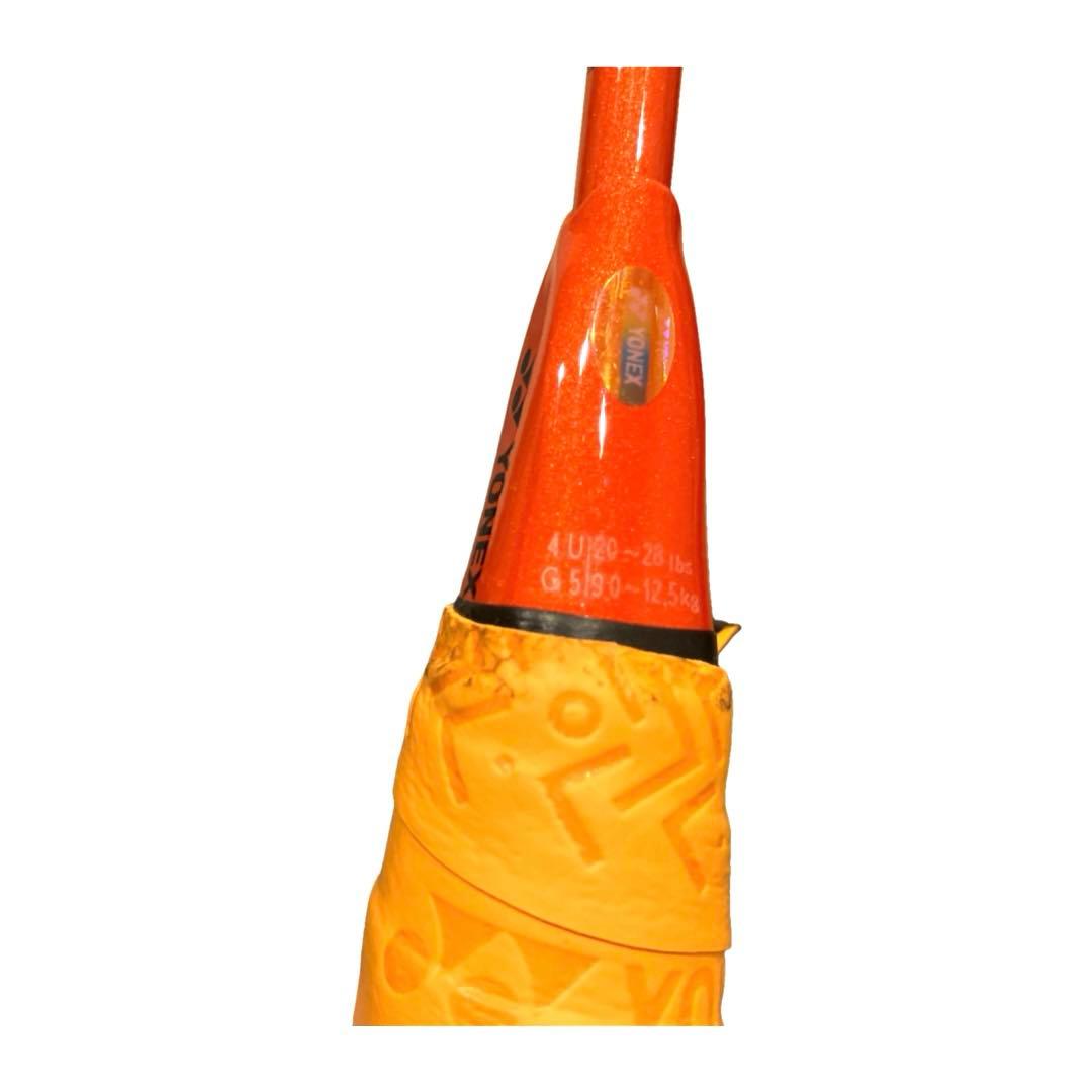 極美品　ヨネックス バドミントンラケット アストロクス 77 ツアー　YONEX